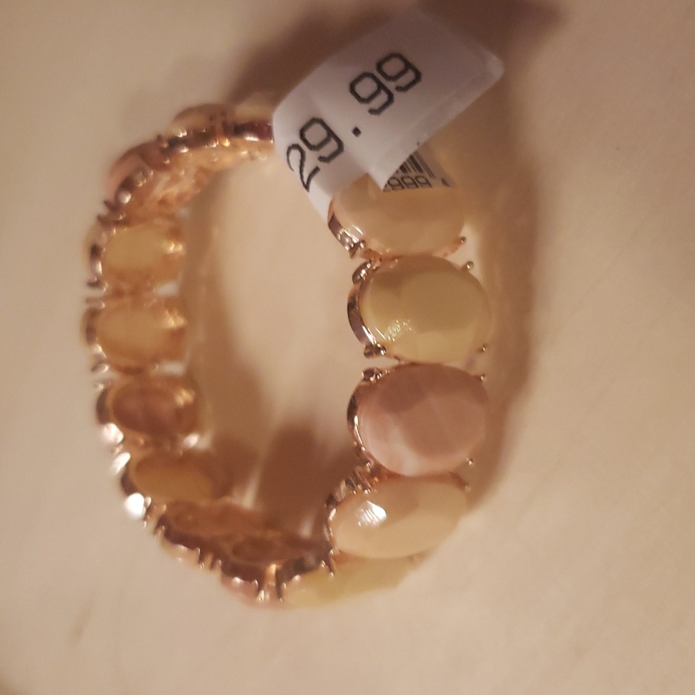 10/$20 Stretch Bracelet *N6